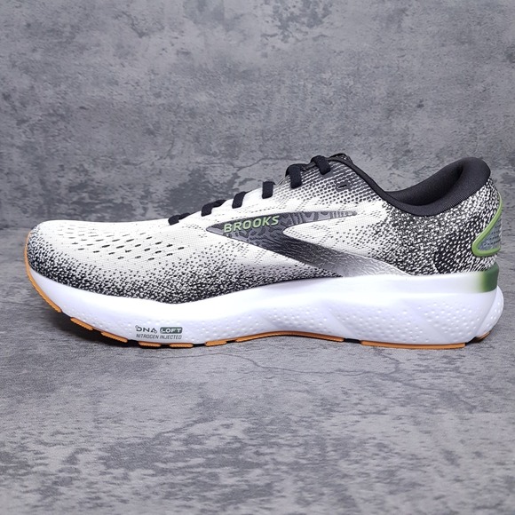 BROOKS Ghost‎ 16 Running Shoes Mens Size 8 D White Black Green